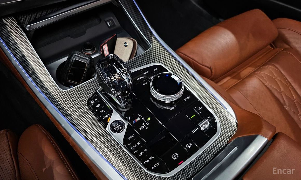 X5 (G05)M50i 10