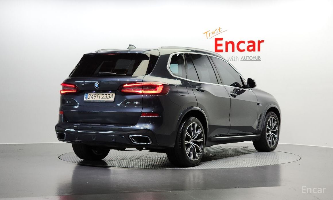 X5 (G05)xDrive 30d M Sport 3
