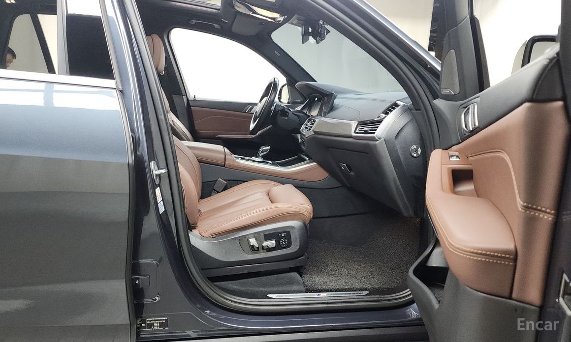 X5 (G05)xDrive 30d M Sport 12