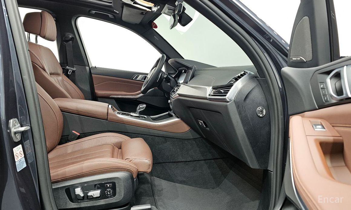 X5 (G05)xDrive 30d M Sport 11