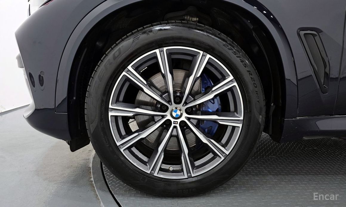 X5 (G05)xDrive 30d M Sport 6