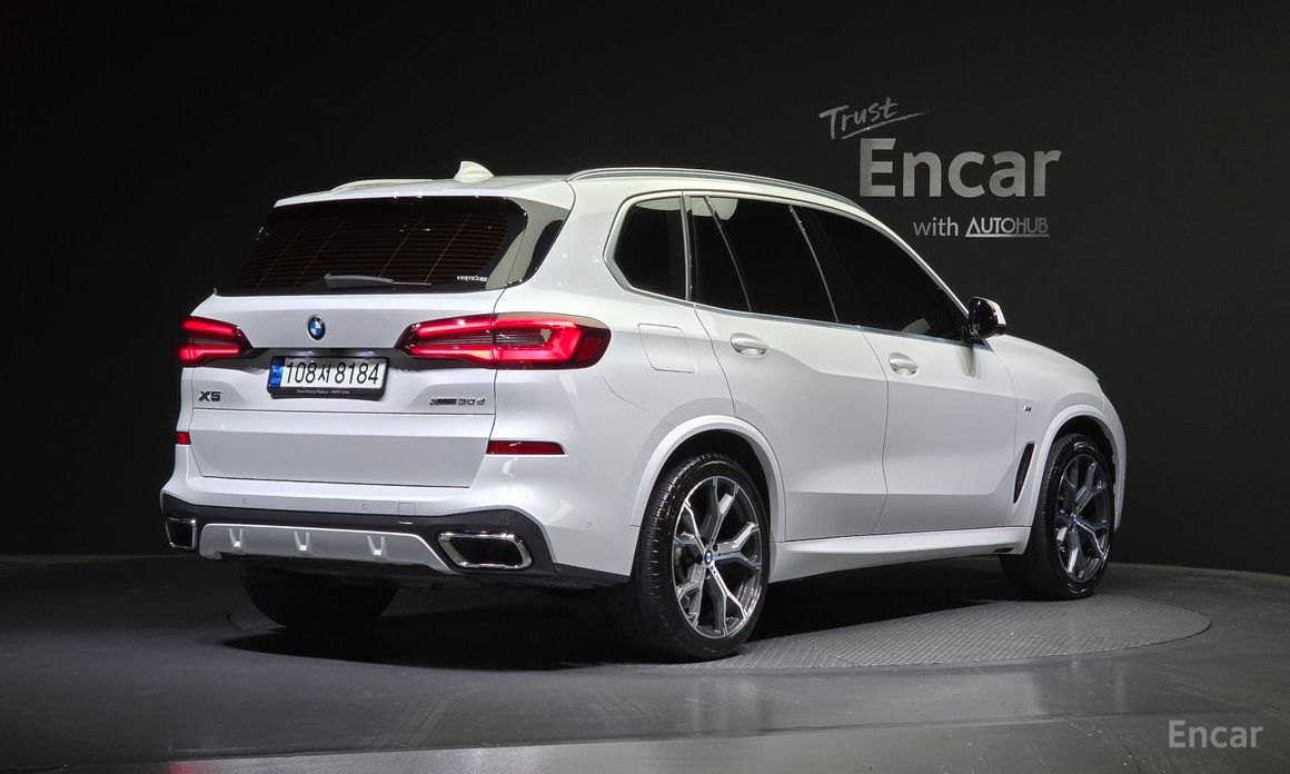 X5 (G05)xDrive 30d M Sport 3