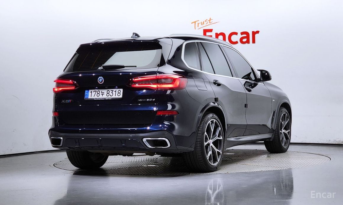 X5 (G05)xDrive 30d M Sport 3