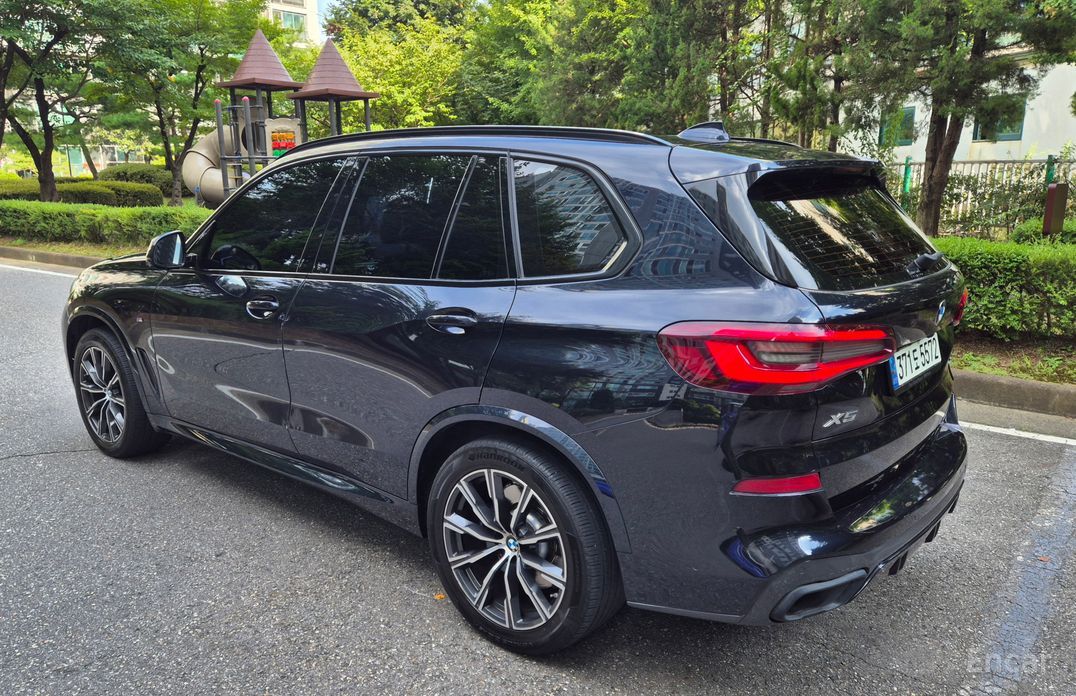 X5 (G05)xDrive 30d M Sport 5
