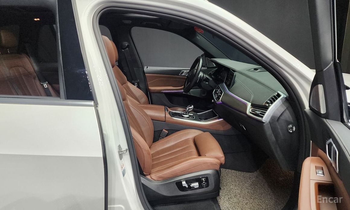 X5 (G05)xDrive 30d M Sport 12
