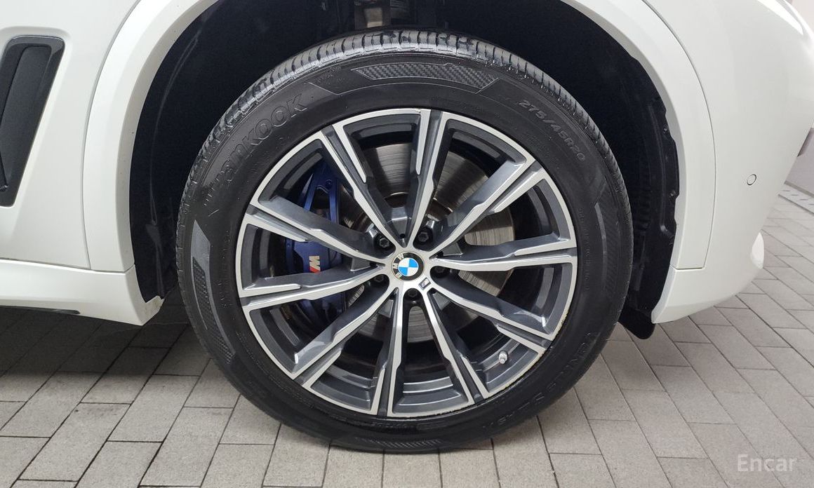 X5 (G05)xDrive 30d M Sport 6