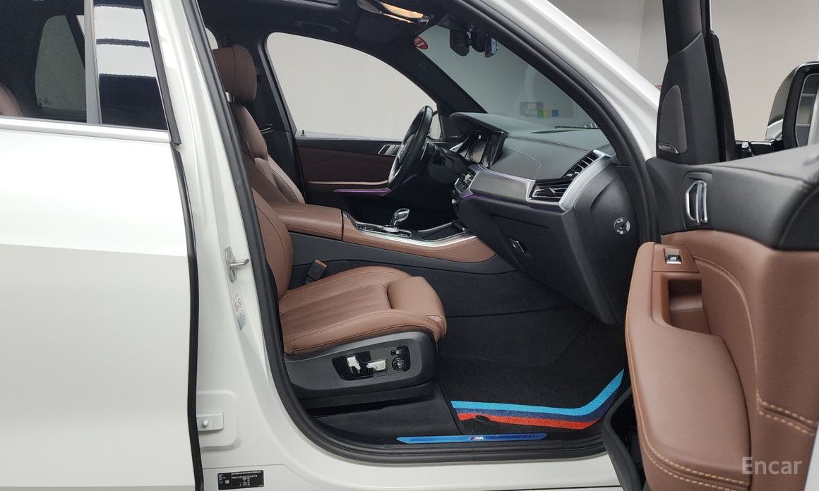 X5 (G05)xDrive 30d M Sport 12