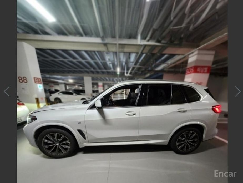 X5 (G05)xDrive 30d M Sport 4
