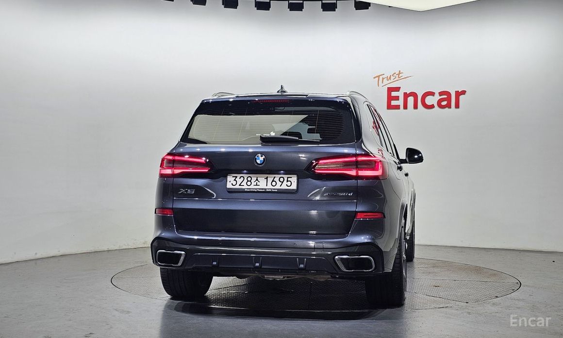 X5 (G05)xDrive 30d M Sport 5