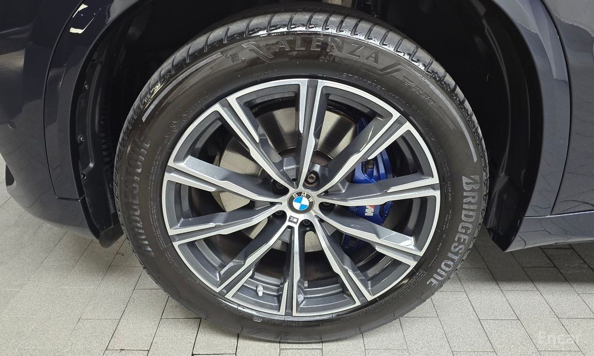 X5 (G05)xDrive 30d M Sport 6