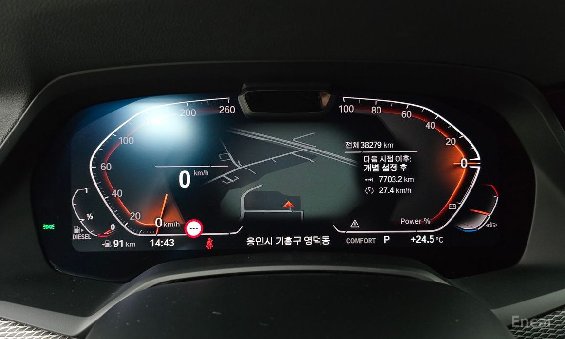 X5 (G05)xDrive 30d M Sport 9