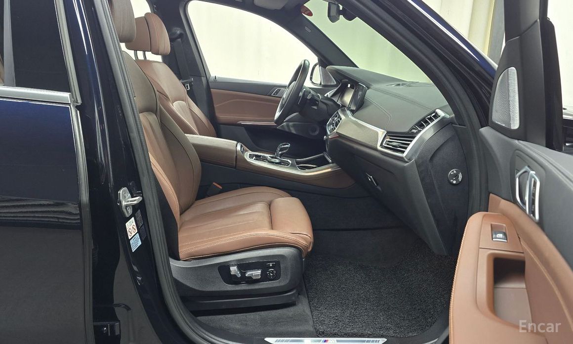 X5 (G05)xDrive 30d M Sport 11