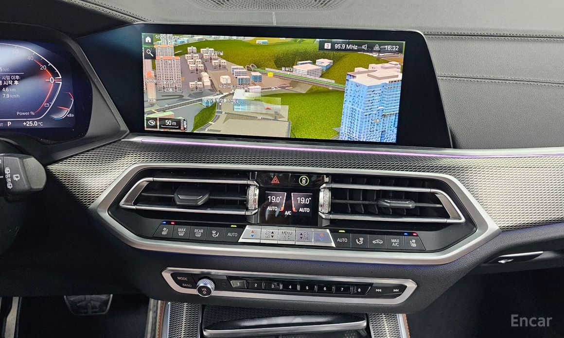 X5 (G05)xDrive 30d M Sport 15