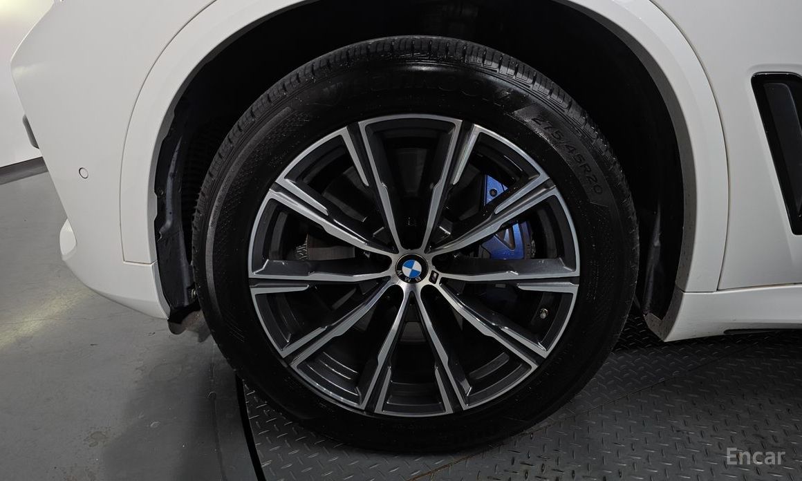 X5 (G05)xDrive 30d M Sport 5