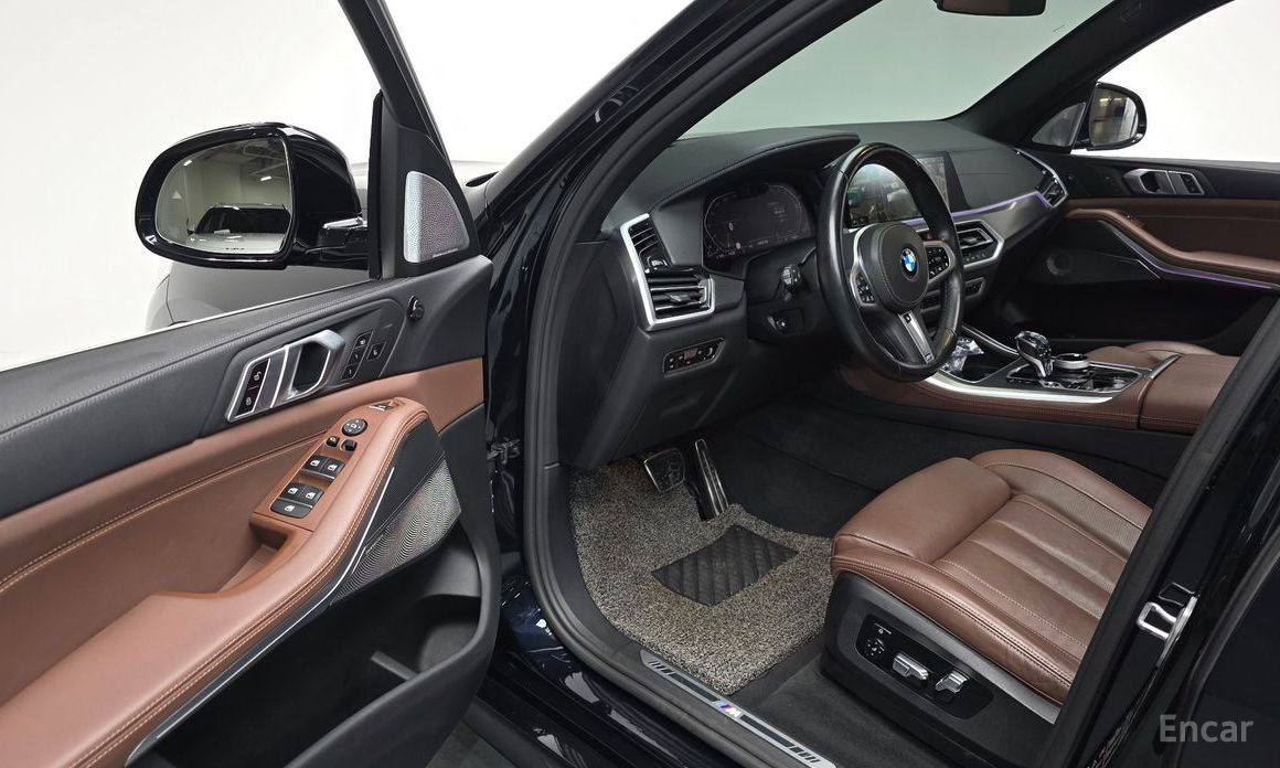 X5 (G05)xDrive 30d M Sport 12