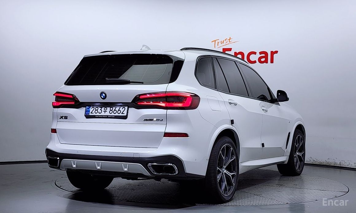 X5 (G05)xDrive 30d M Sport 3