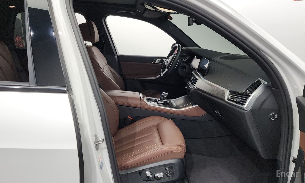 X5 (G05)xDrive 30d M Sport 12