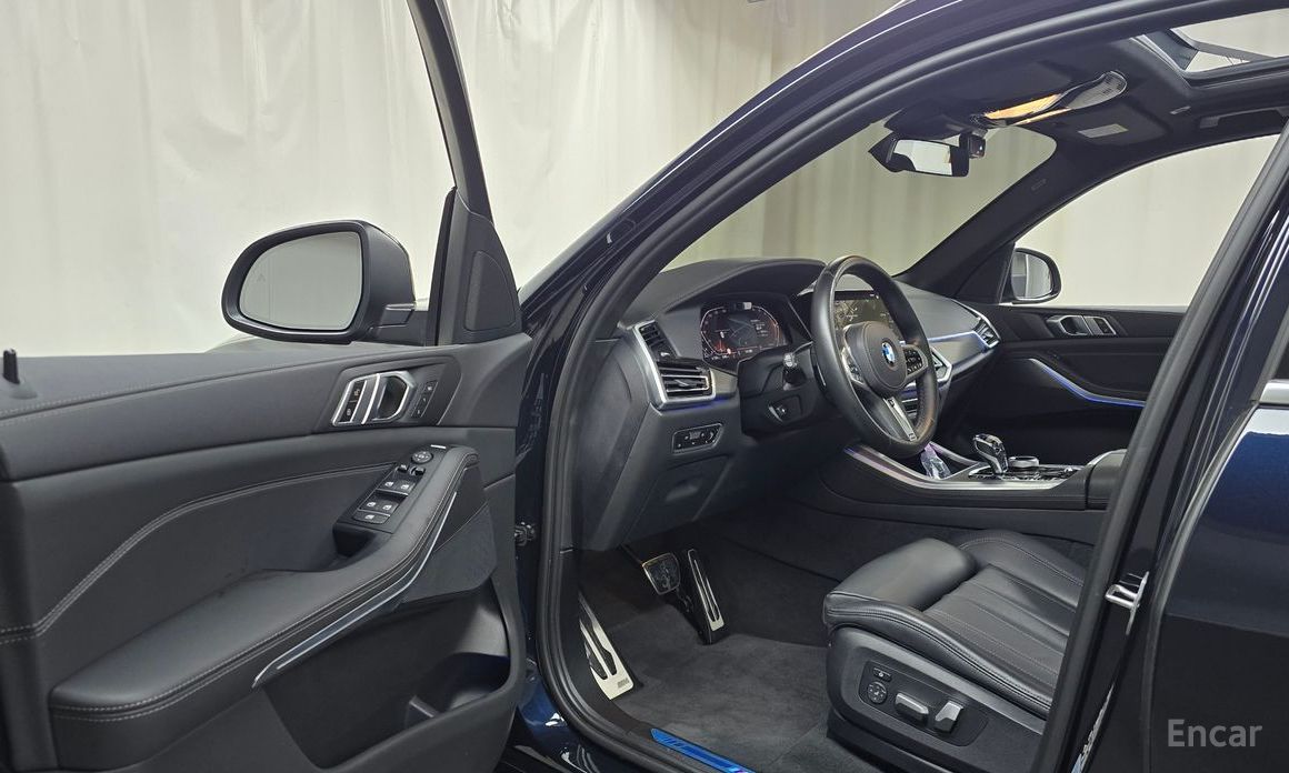 X5 (G05)xDrive 30d M Sport 11