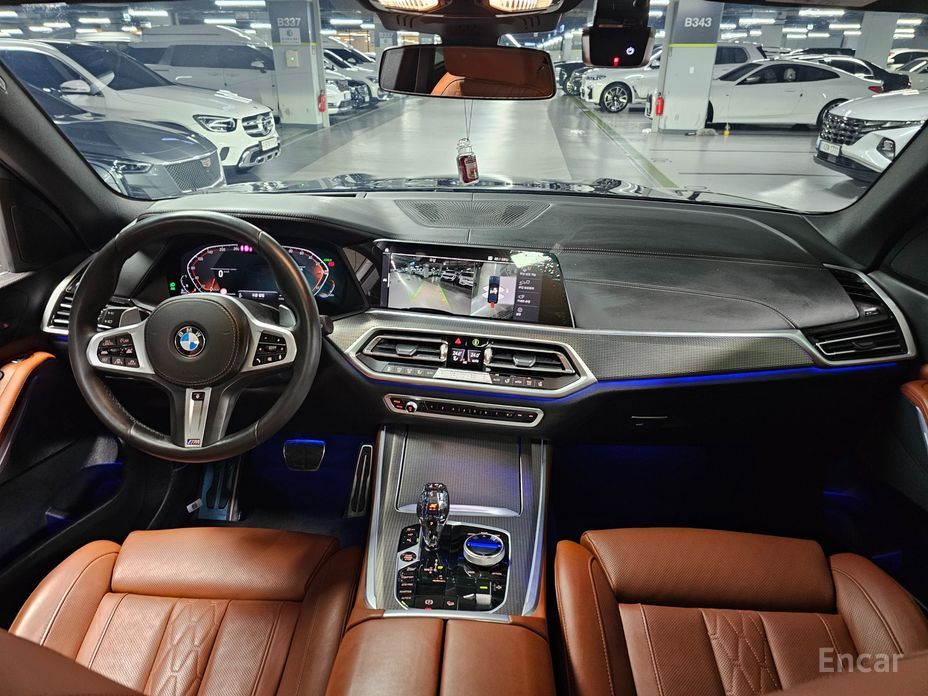 X5 (G05)xDrive 30d M Sport 12