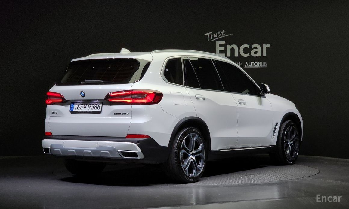 X5 (G05)xDrive 30d xLine 3