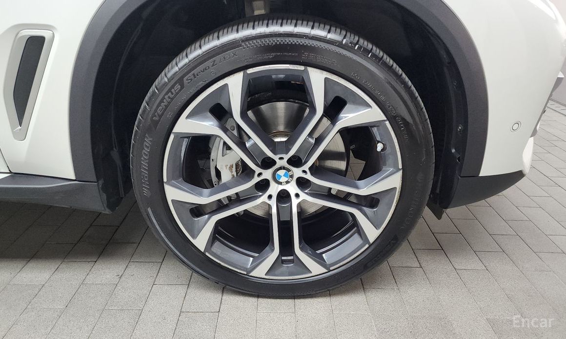 X5 (G05)xDrive 30d xLine 6