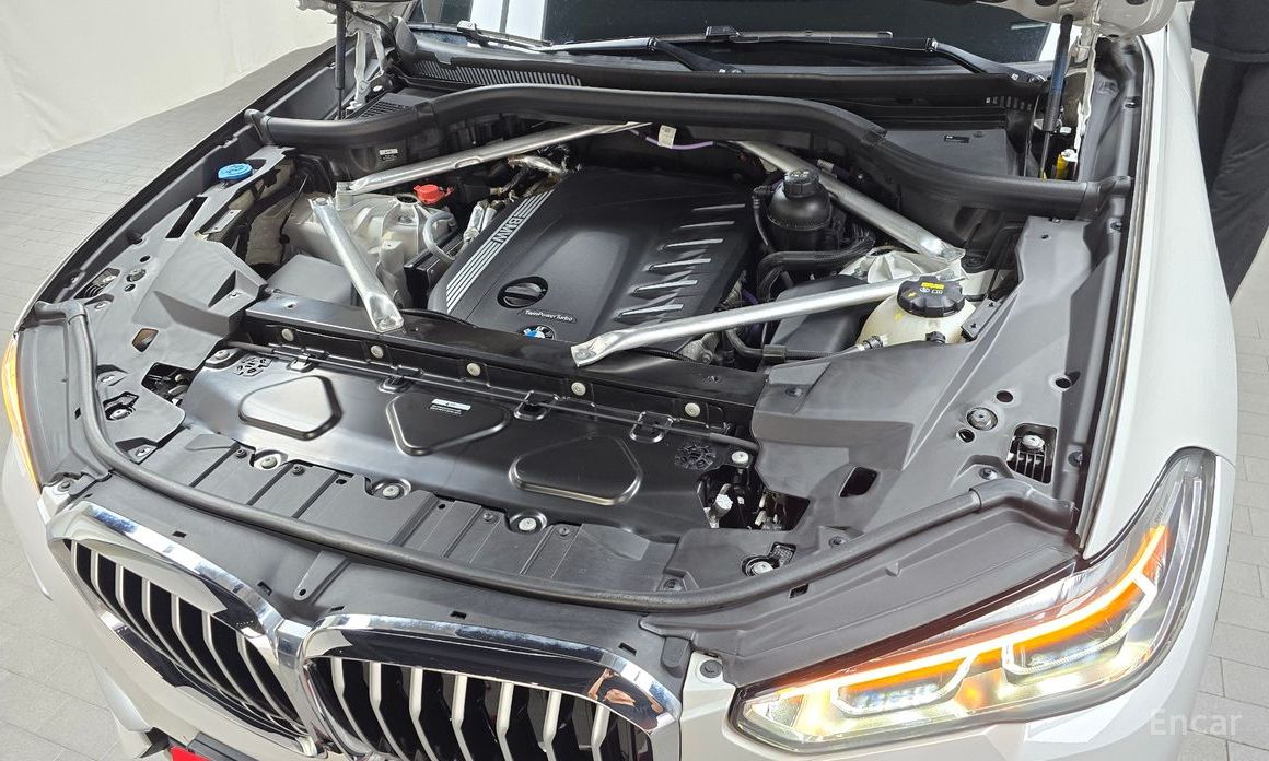 X5 (G05)xDrive 30d xLine 7