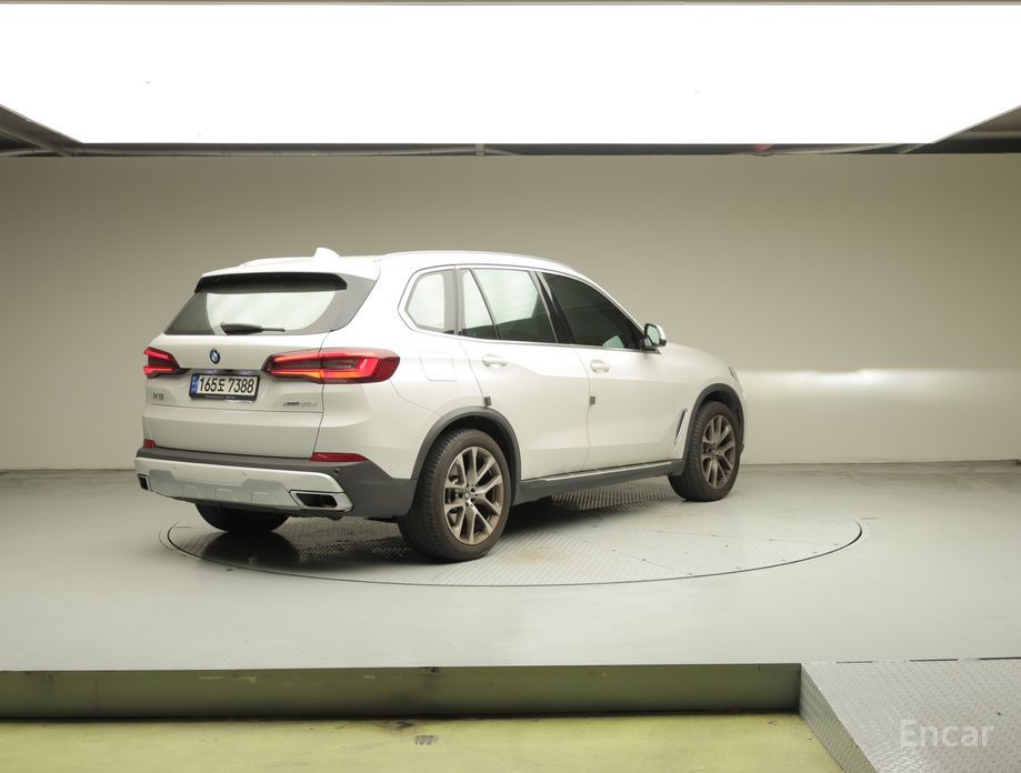 X5 (G05)xDrive 30d xLine 3