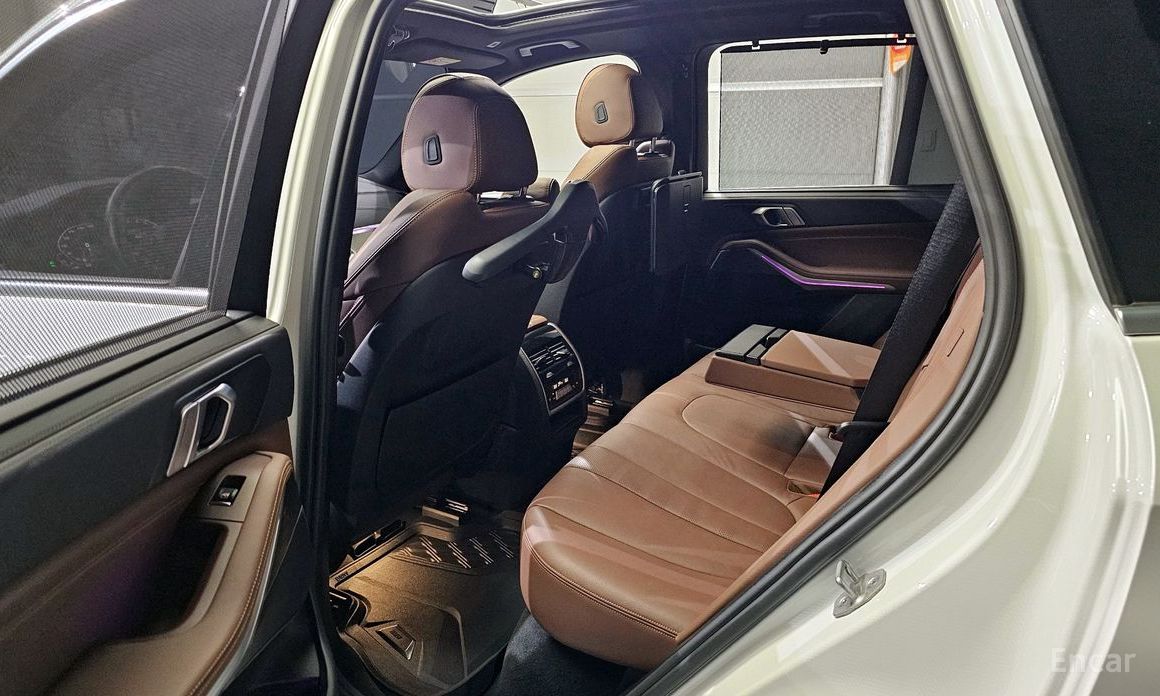 X5 (G05)xDrive 40i M Sport 12