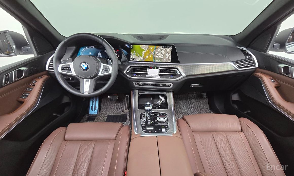 X5 (G05)xDrive 40i M Sport 8