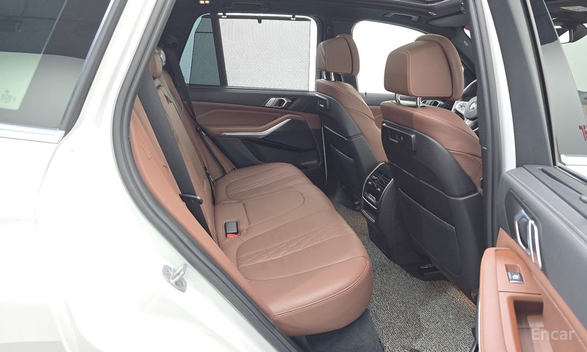 X5 (G05)xDrive 40i M Sport 13