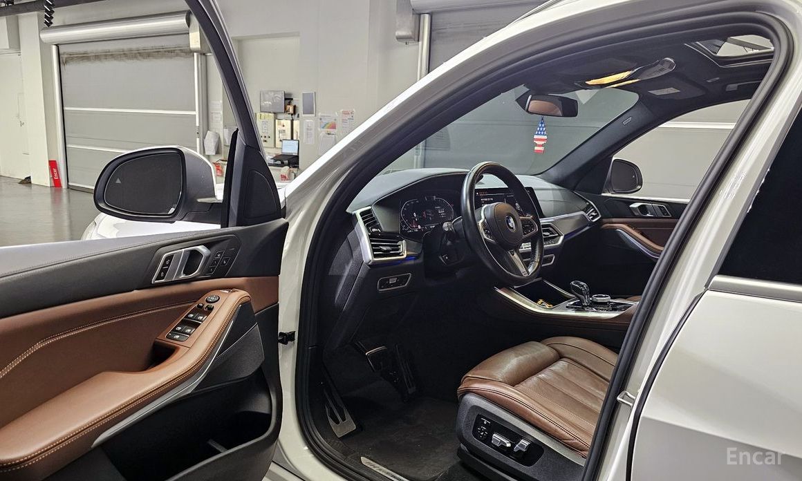 X5 (G05)xDrive 40i M Sport 11