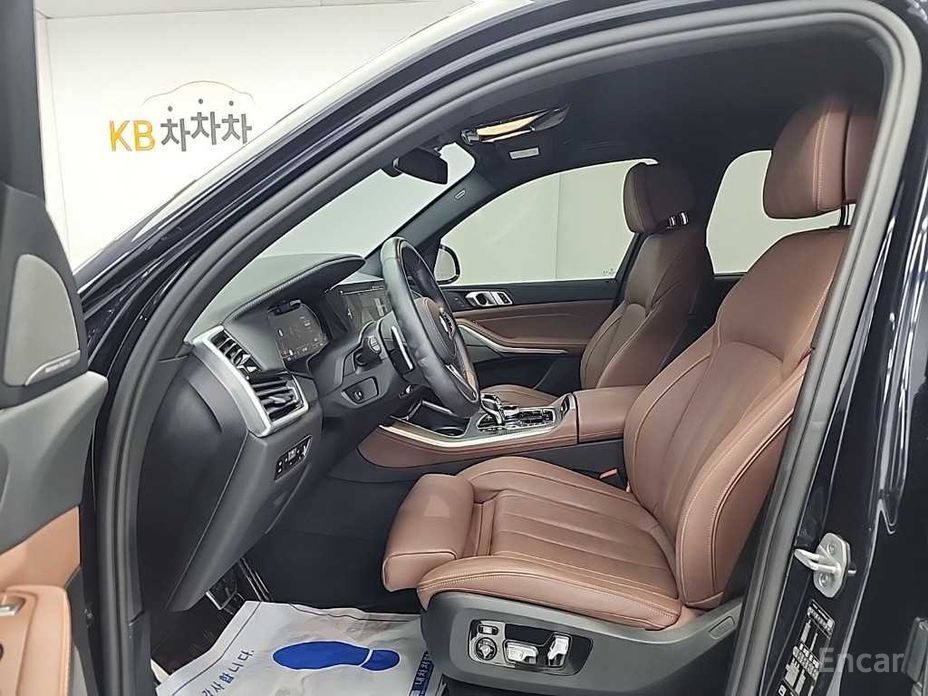 X5 (G05)xDrive 40i M Sport 13