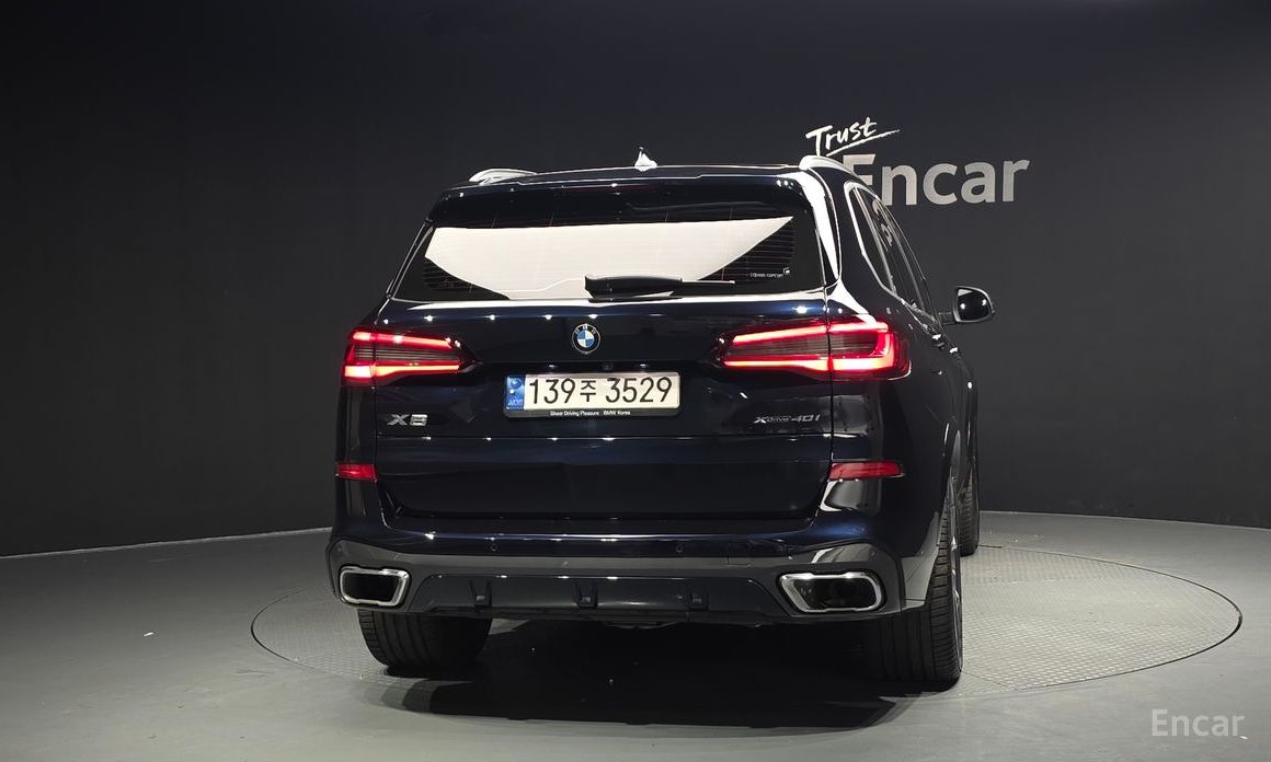 X5 (G05)xDrive 40i M Sport 5