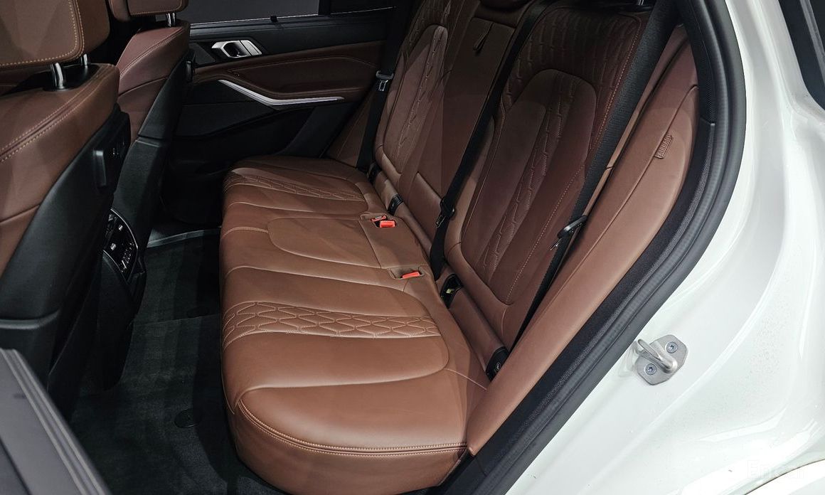 X5 (G05)xDrive 40i M Sport 13