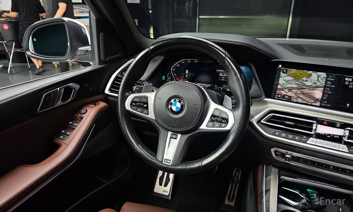X5 (G05)xDrive 40i M Sport 14