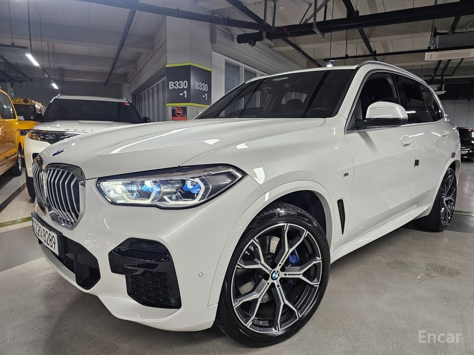 X5 (G05)xDrive 40i M Sport 2