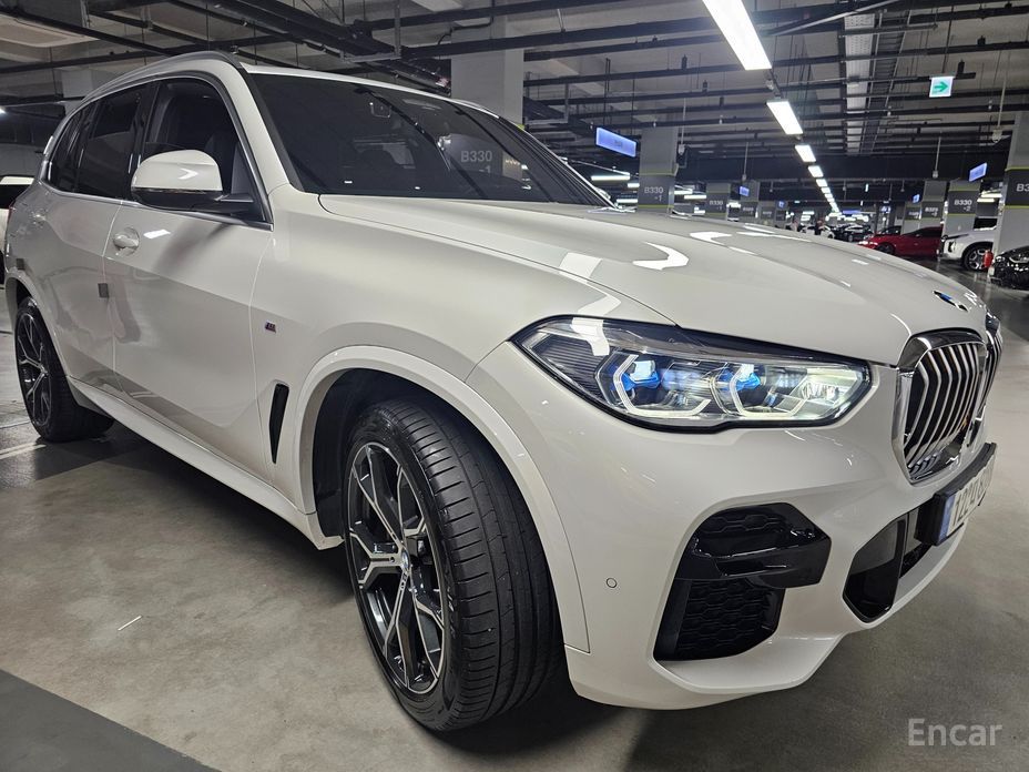 X5 (G05)xDrive 40i M Sport 5
