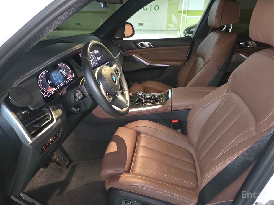 X5 (G05)xDrive 40i M Sport 10