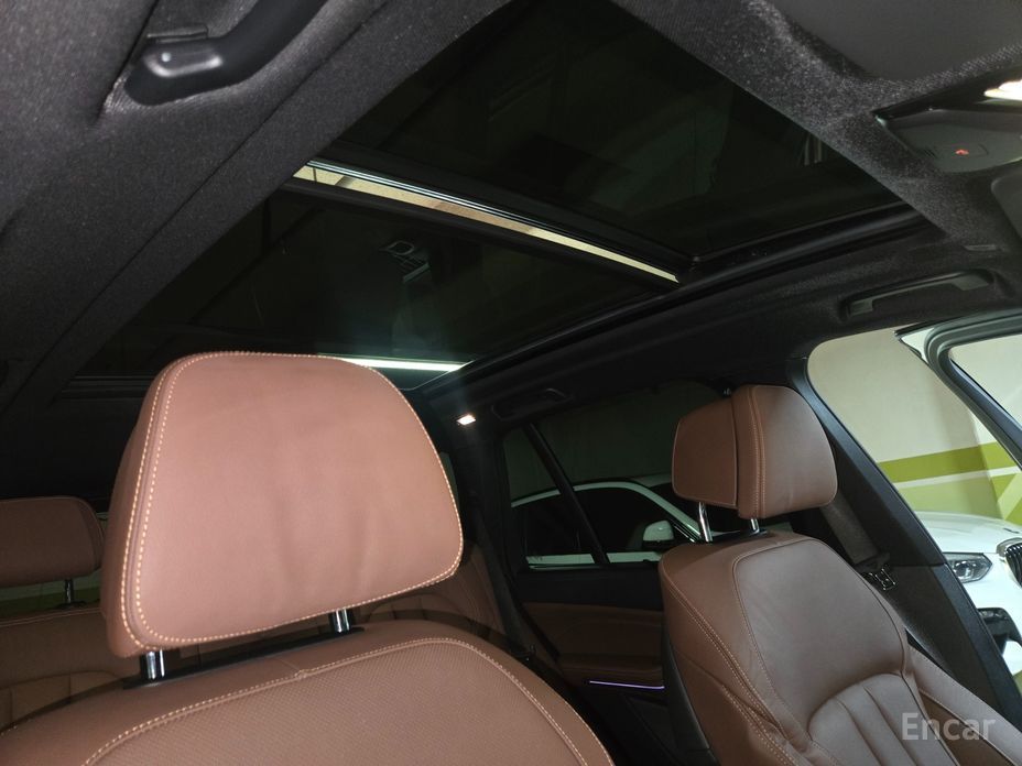 X5 (G05)xDrive 40i M Sport 13