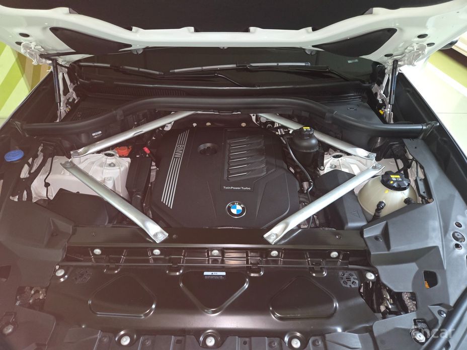 X5 (G05)xDrive 40i M Sport 20