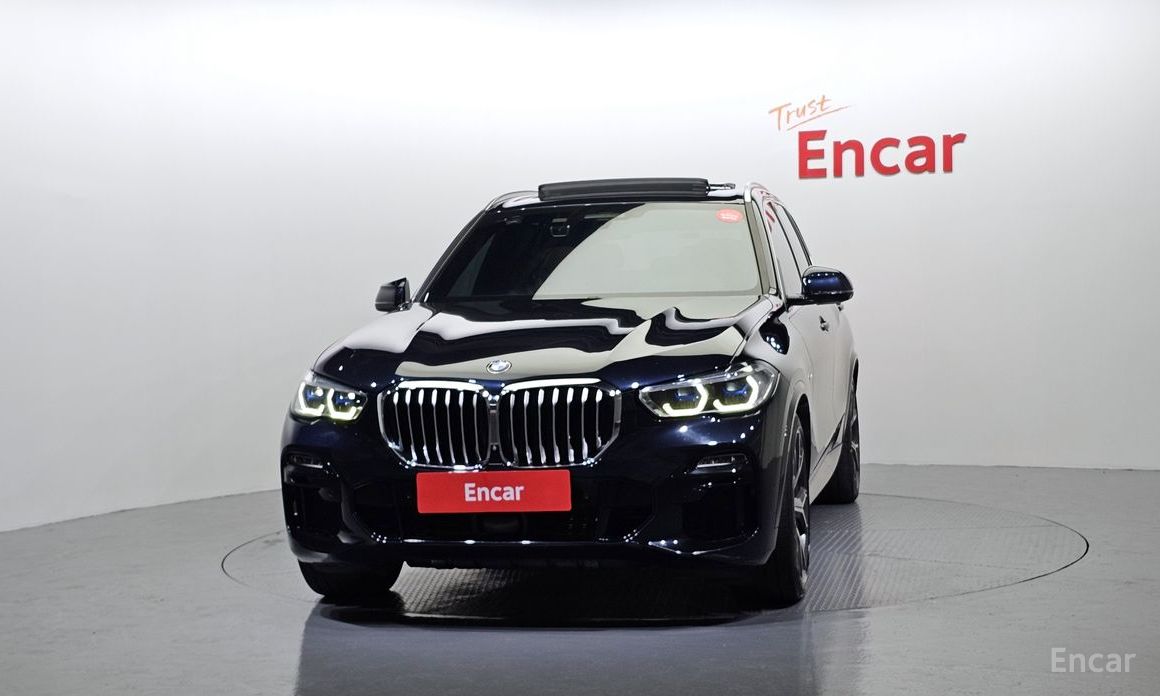 X5 (G05)xDrive 40i M Sport 4