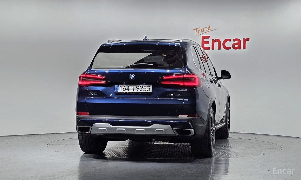 X5 (G05)xDrive 40i xLine 5