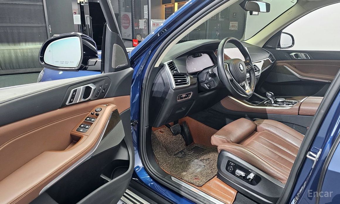 X5 (G05)xDrive 40i xLine 11