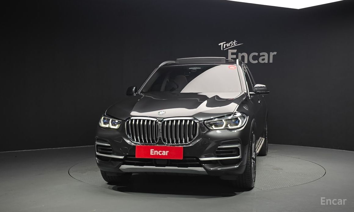 X5 (G05)xDrive 40i xLine 4