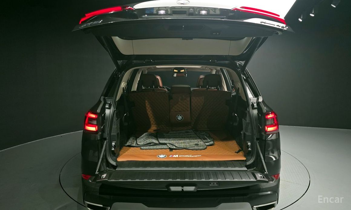 X5 (G05)xDrive 40i xLine 21