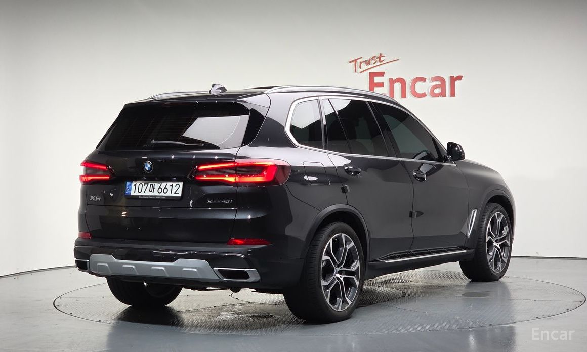 X5 (G05)xDrive 40i xLine 3