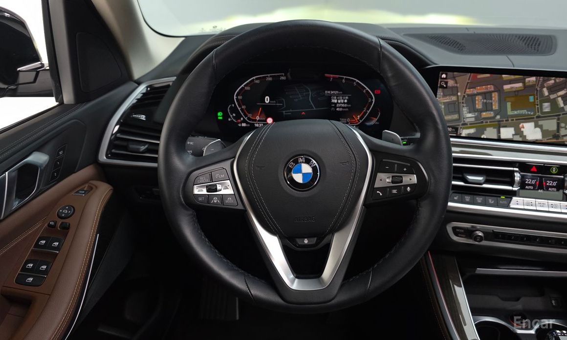 X5 (G05)xDrive 40i xLine 14