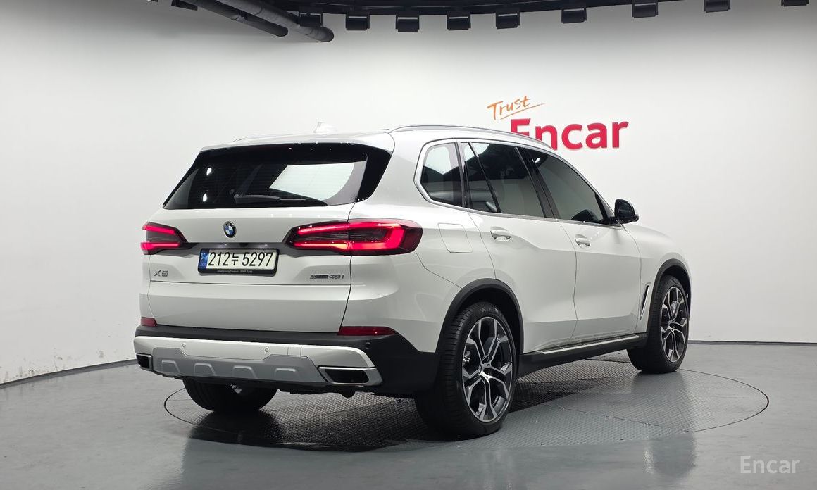 X5 (G05)xDrive 40i xLine 3