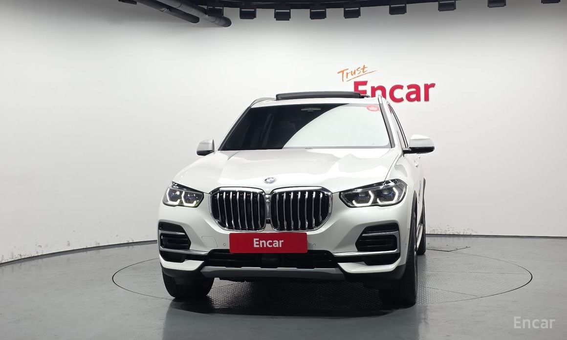 X5 (G05)xDrive 40i xLine 4