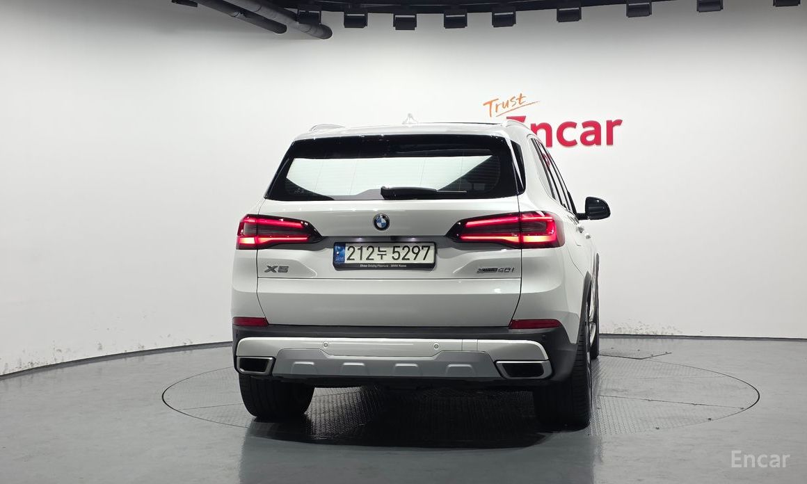 X5 (G05)xDrive 40i xLine 5